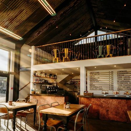 Creeksea Place Barns Burnham-on-Crouch 외부 사진