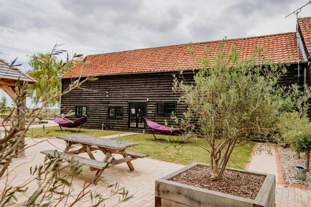 Creeksea Place Barns Burnham-on-Crouch 외부 사진
